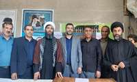 برپایی میز خدمت مرکز آموزش فنی وحرفه‌ای شهرستان فلارد همزمان با نماز جمعه